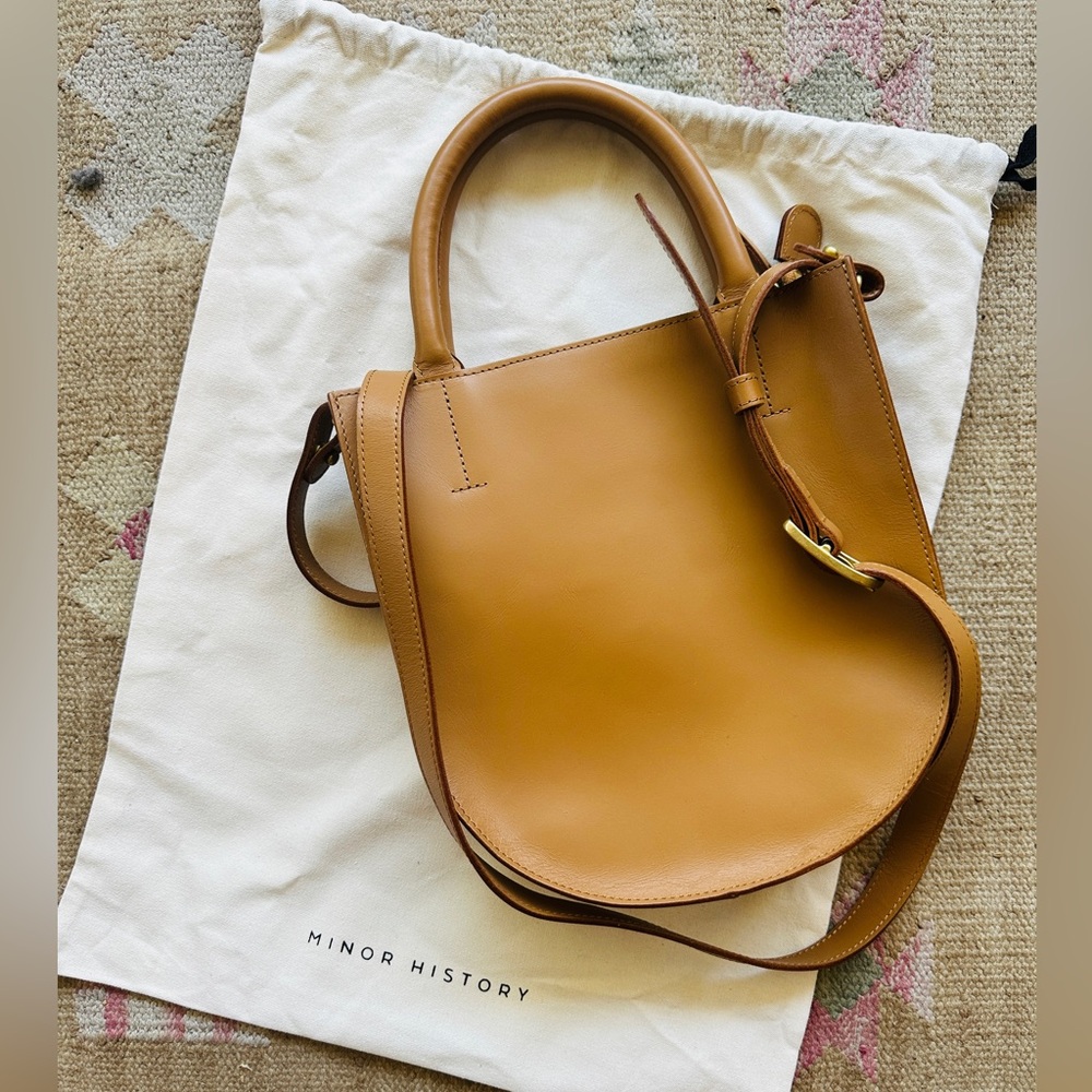 Minor History The Arc II Crossbody Leather Bag - Picture 3 of 7